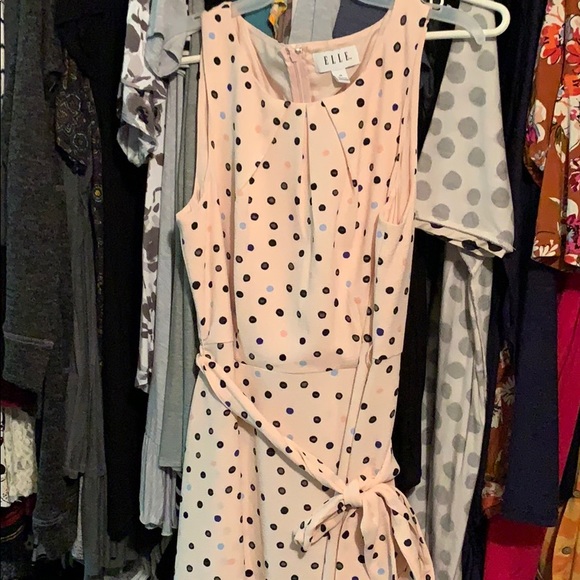 Elle Dresses & Skirts - Elle dress Elle Dresses & Skirts - Elle dress